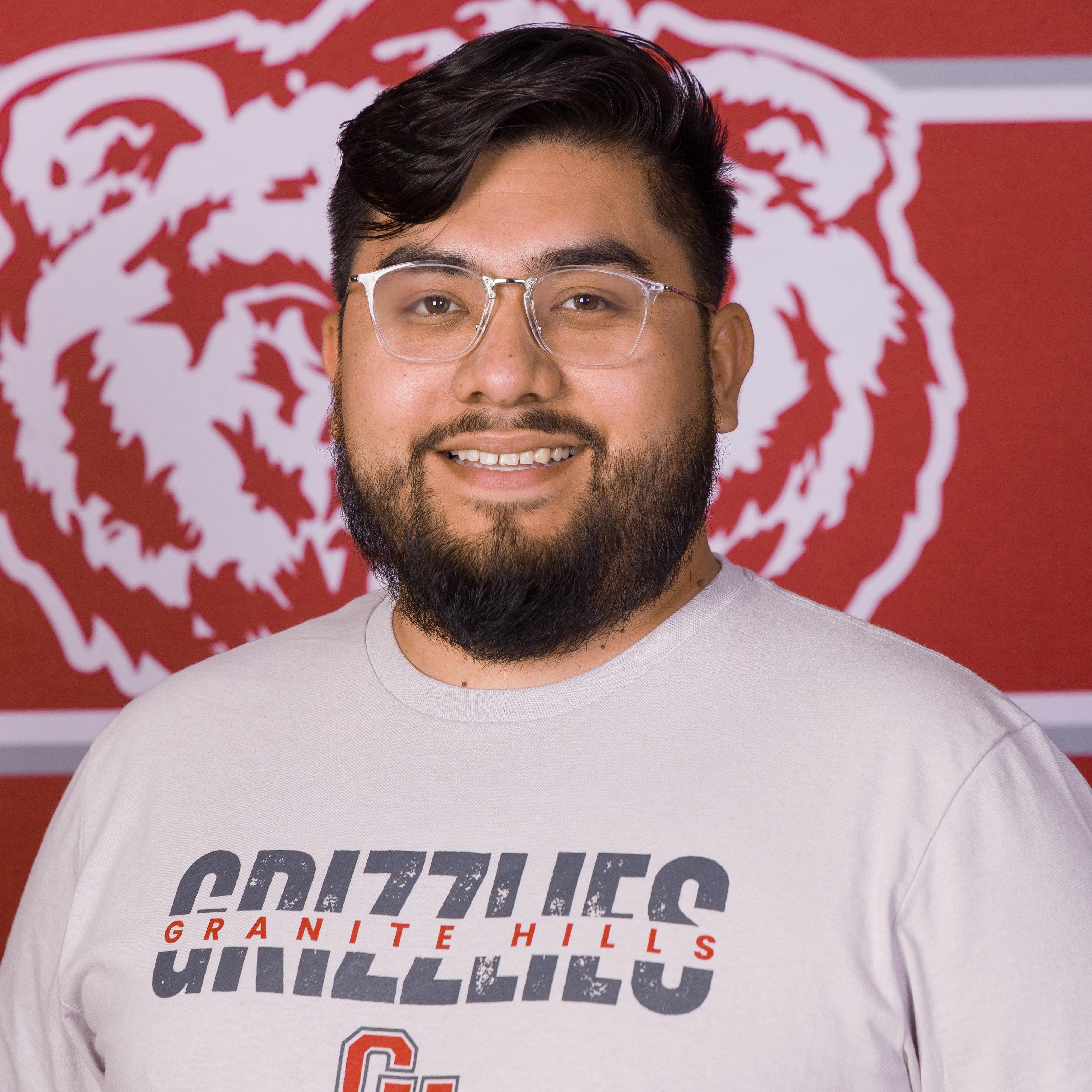 AdrianMartinez's Profile Photo