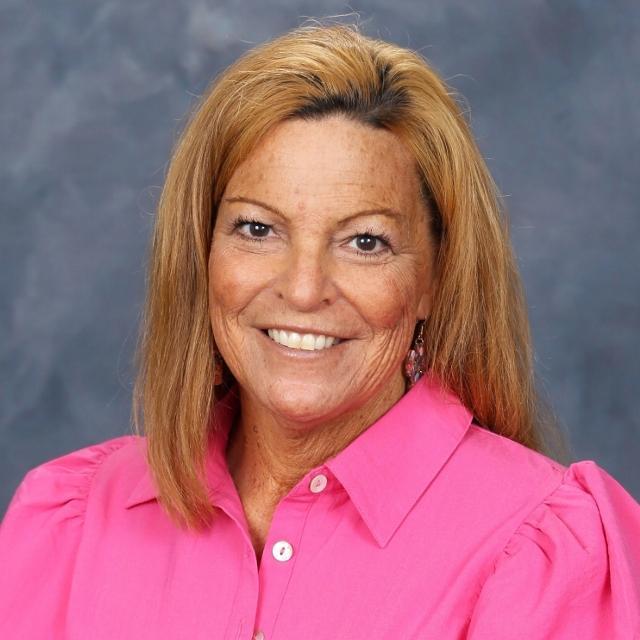 LisaWillis's Profile Photo