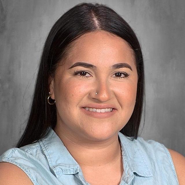 IreneManzano's Profile Photo