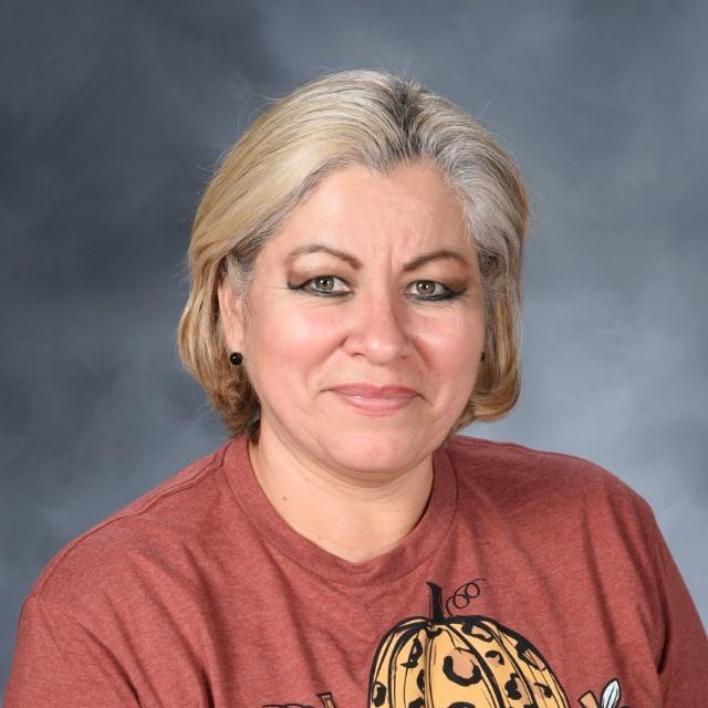 CristinaReynoso's Profile Photo