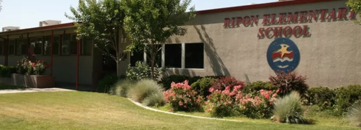 Front of Ripon El
