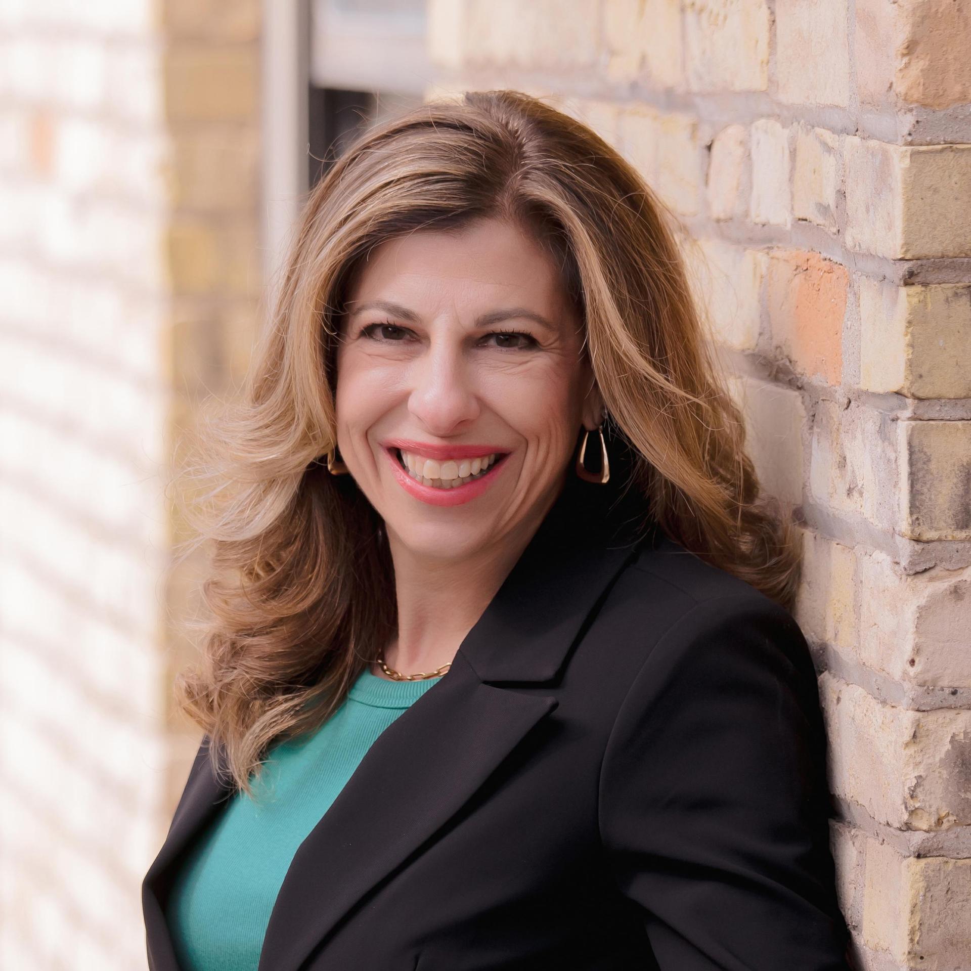 Headshot of CEO Jodi Weber
