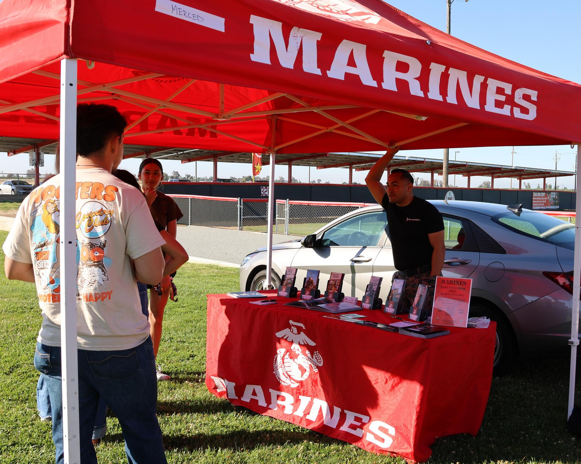 Marine recruiter talking to students