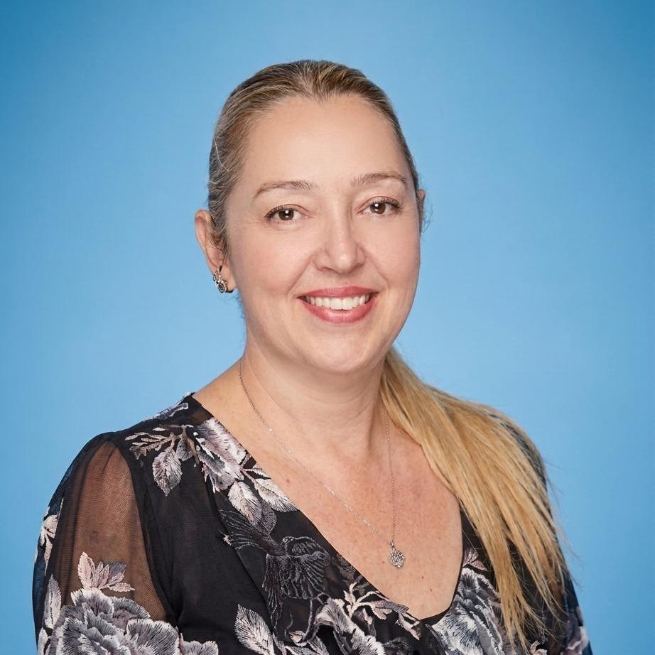 DeiseKowalski's Profile Photo