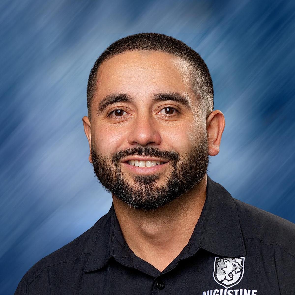 MiguelOrozco's Profile Photo