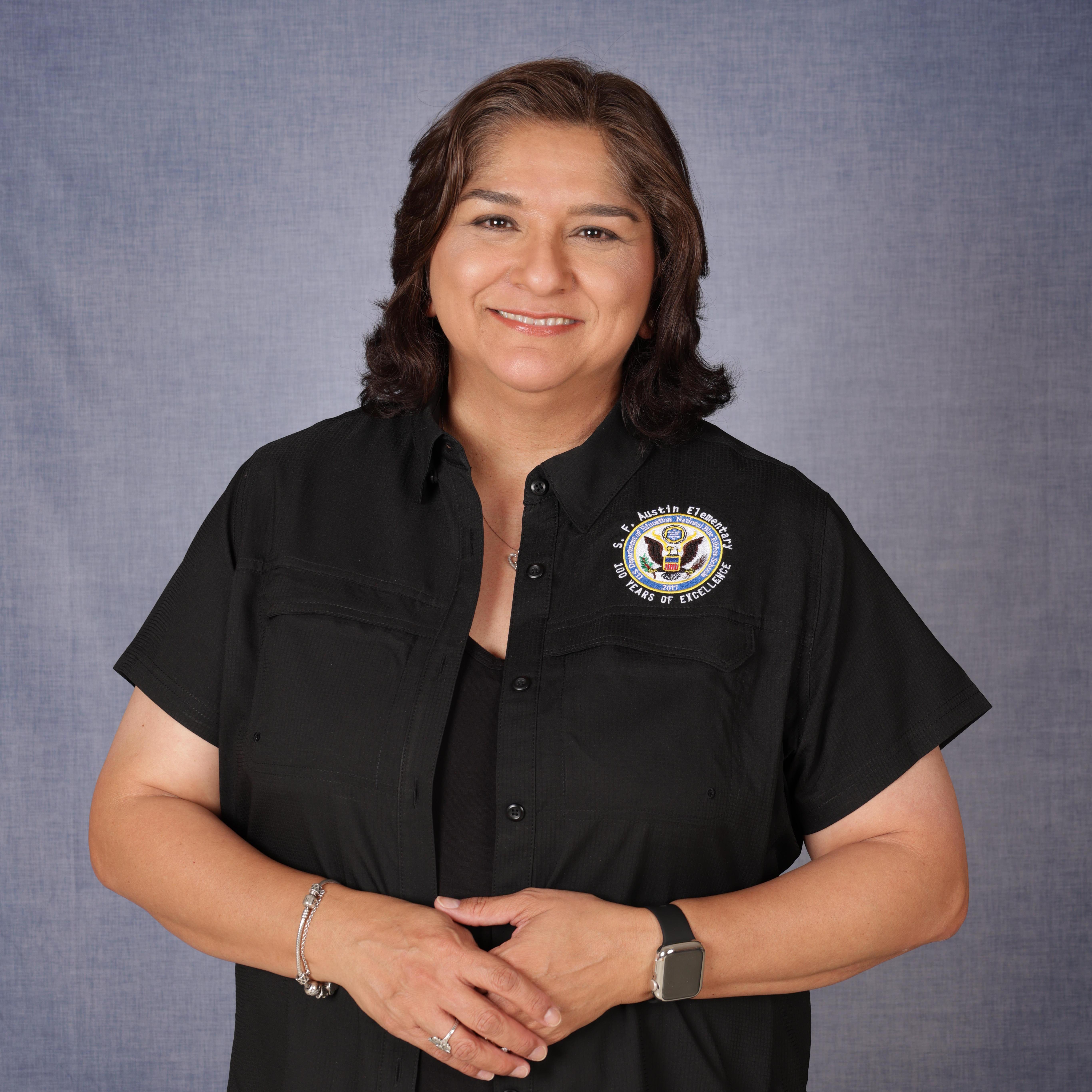 ElizabethCano's Profile Photo