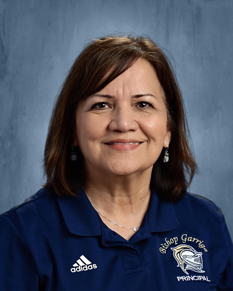 Mrs. Castaneda Pic