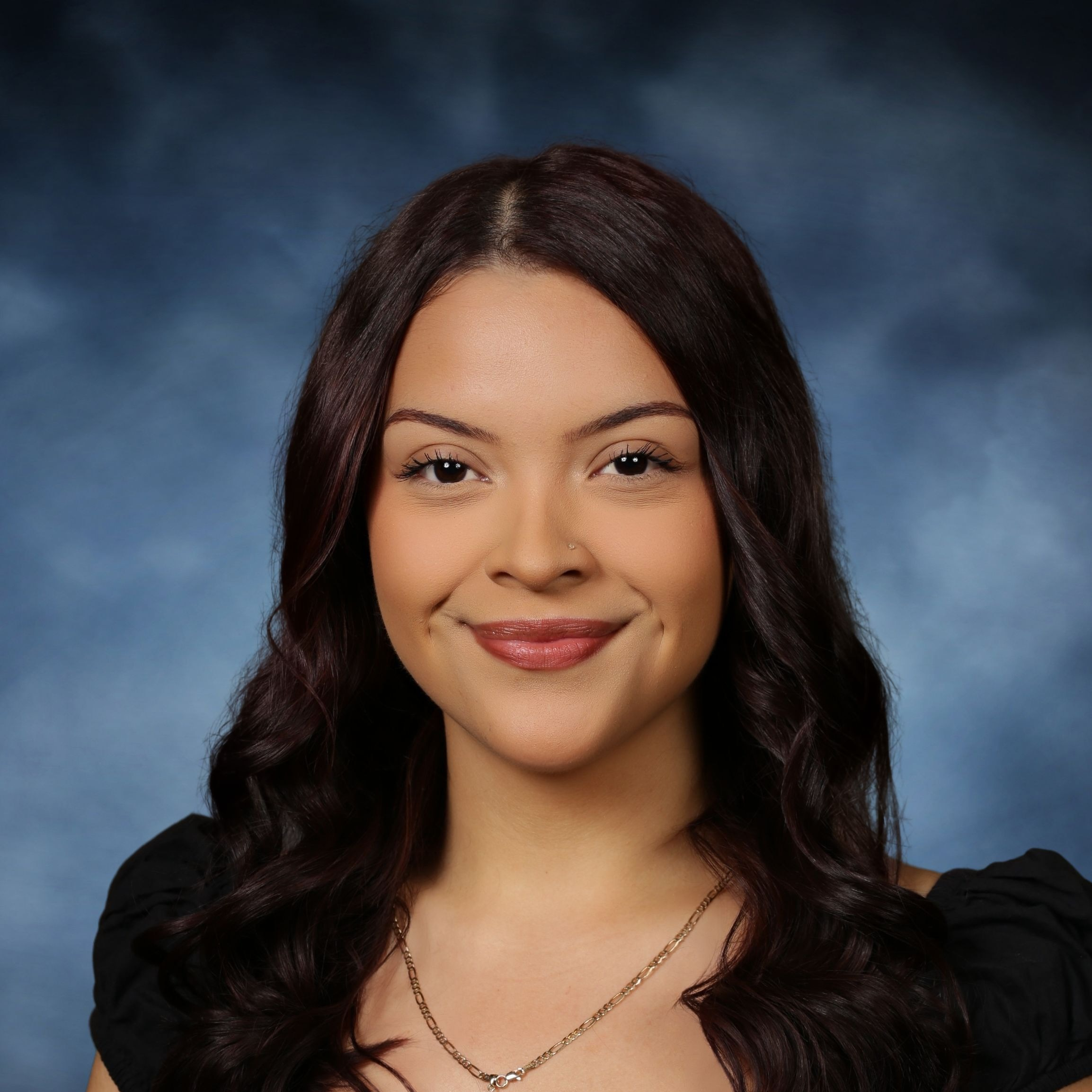 AdrianaAmezcua's Profile Photo