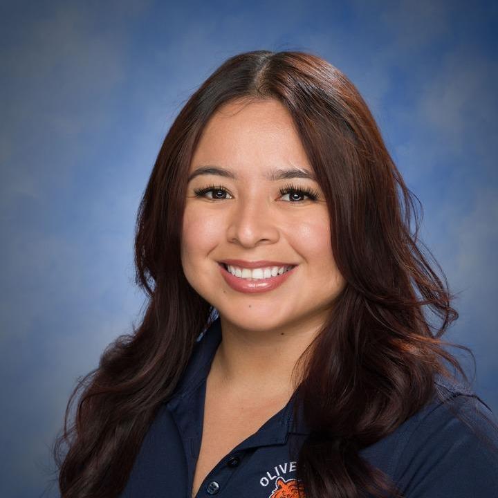 KarinaAlvarez's Profile Photo