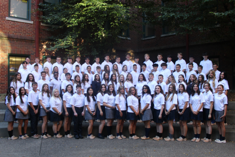 the students in the OLSH class of 2029 pose as a group