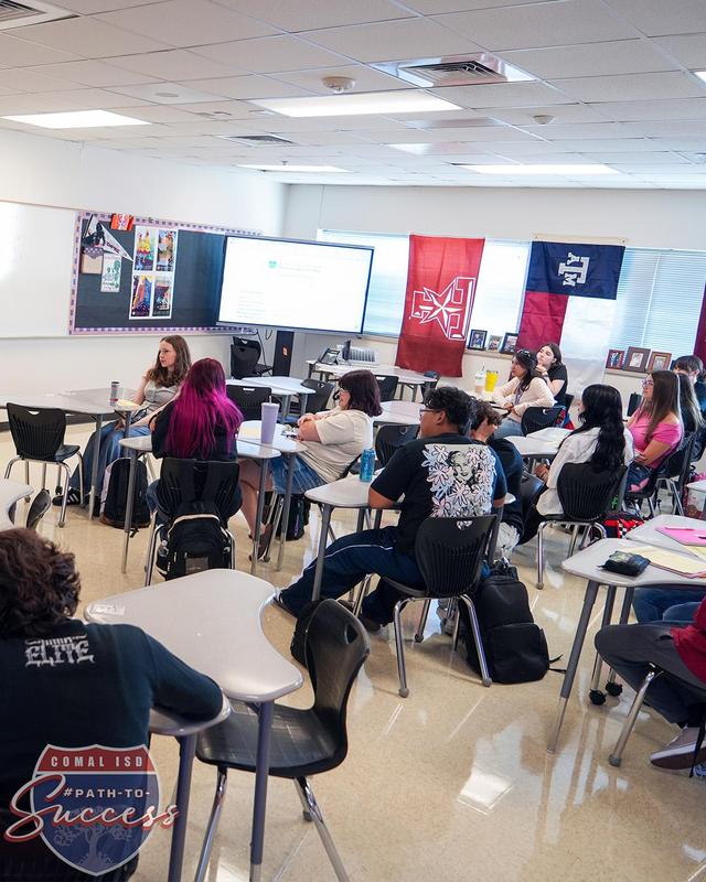 History class at MECHS.