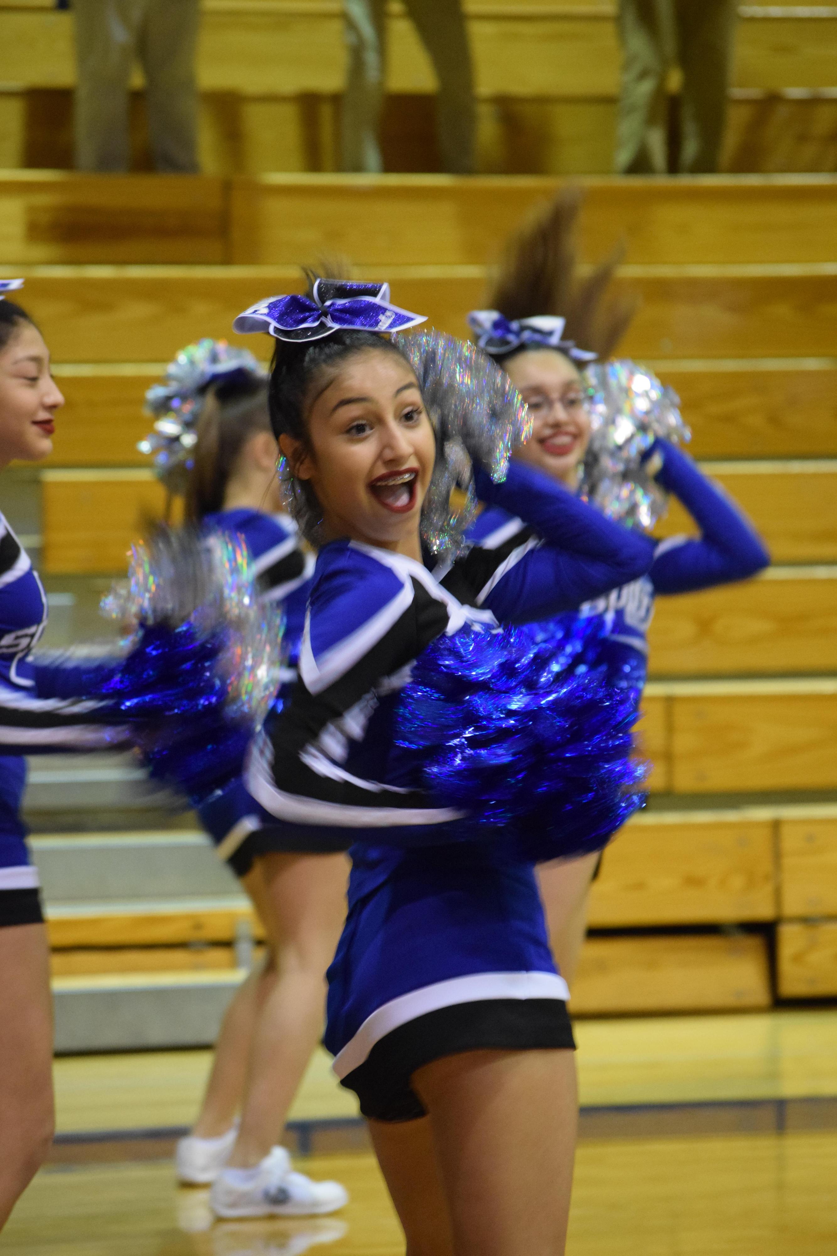 Cheerleading – Clubs and Organizations – South Middle School
