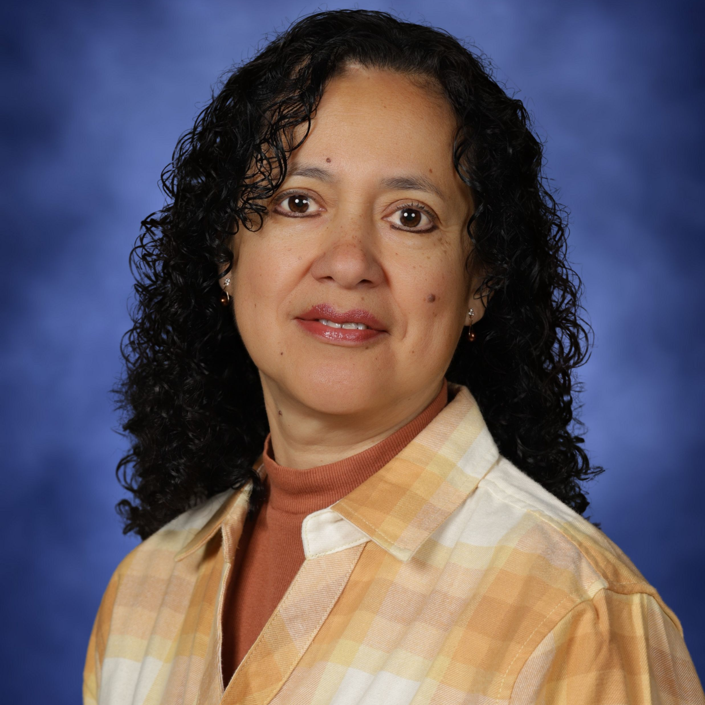 LauraSarkisian's Profile Photo