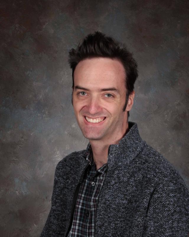 Teacher Nick Aase ’03 Featured in Albuquerque the Magazine Featured Photo