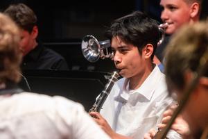 Students perform in the Woodland Hills band