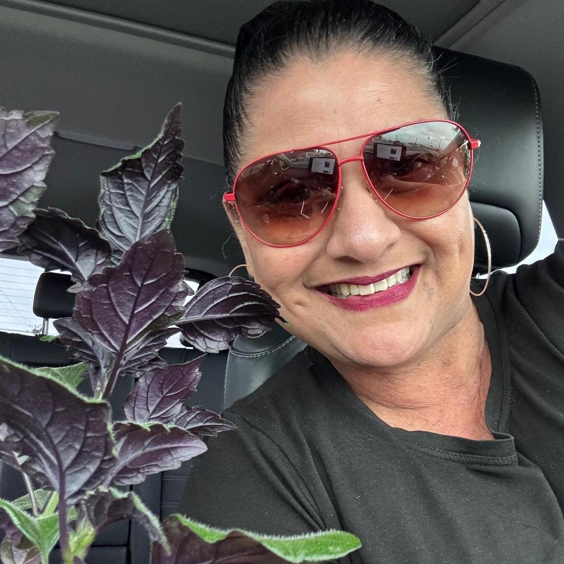 AracelySoriano - Estrada (Ms. Soriano)'s Profile Photo