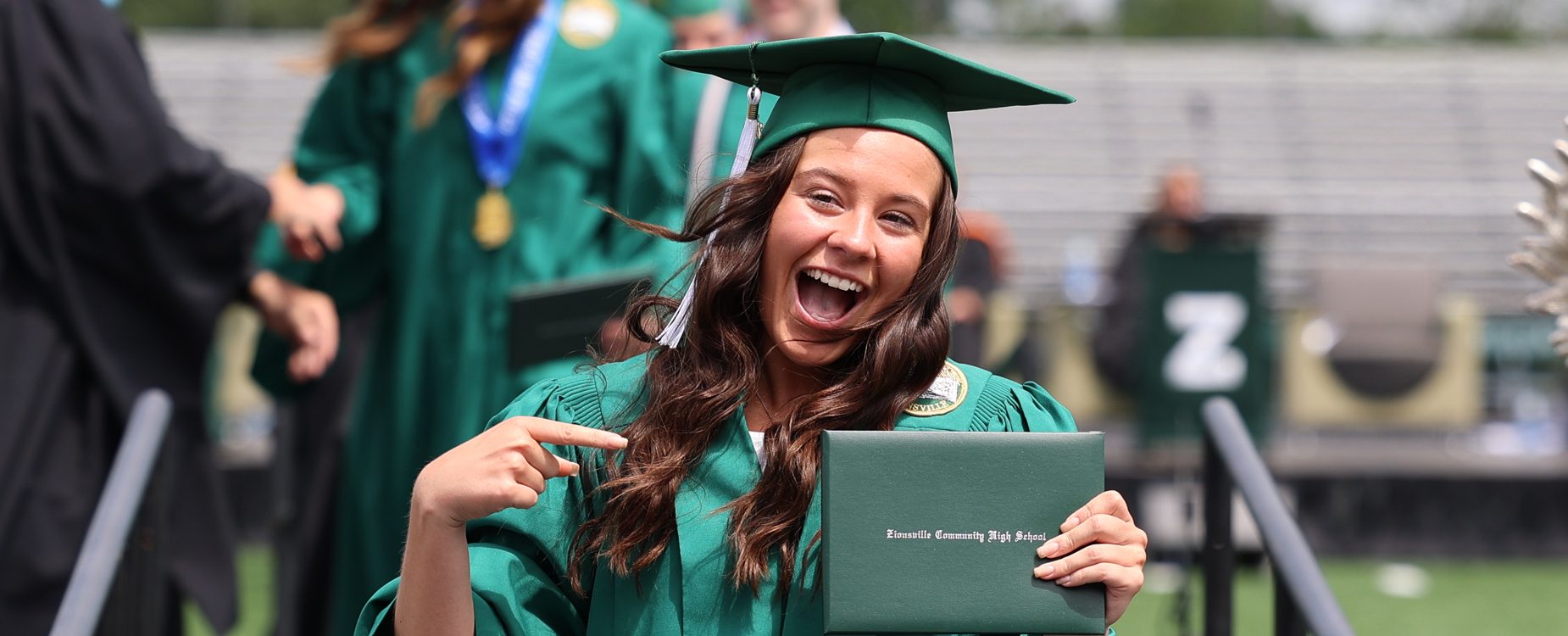 grad banner 2022