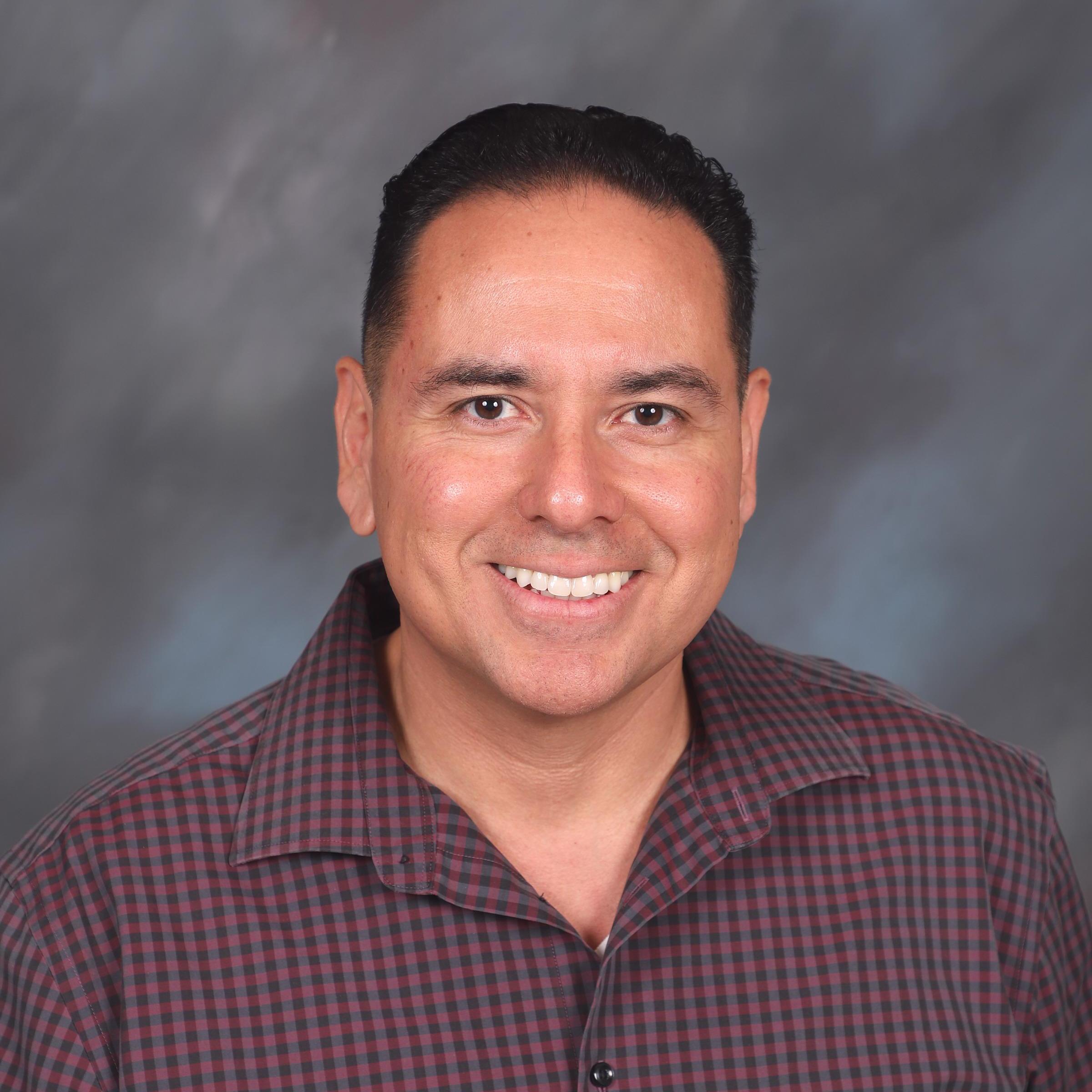 LonnieMoreno's Profile Photo