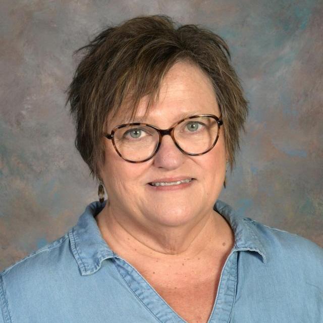 LoraChavis's Profile Photo