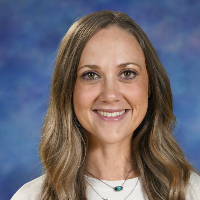 SarahPetzinger's Profile Photo