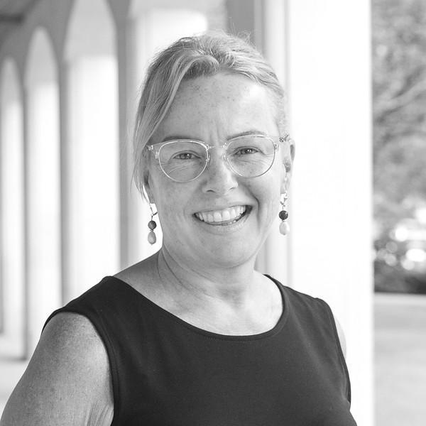 Beth Oyarzun