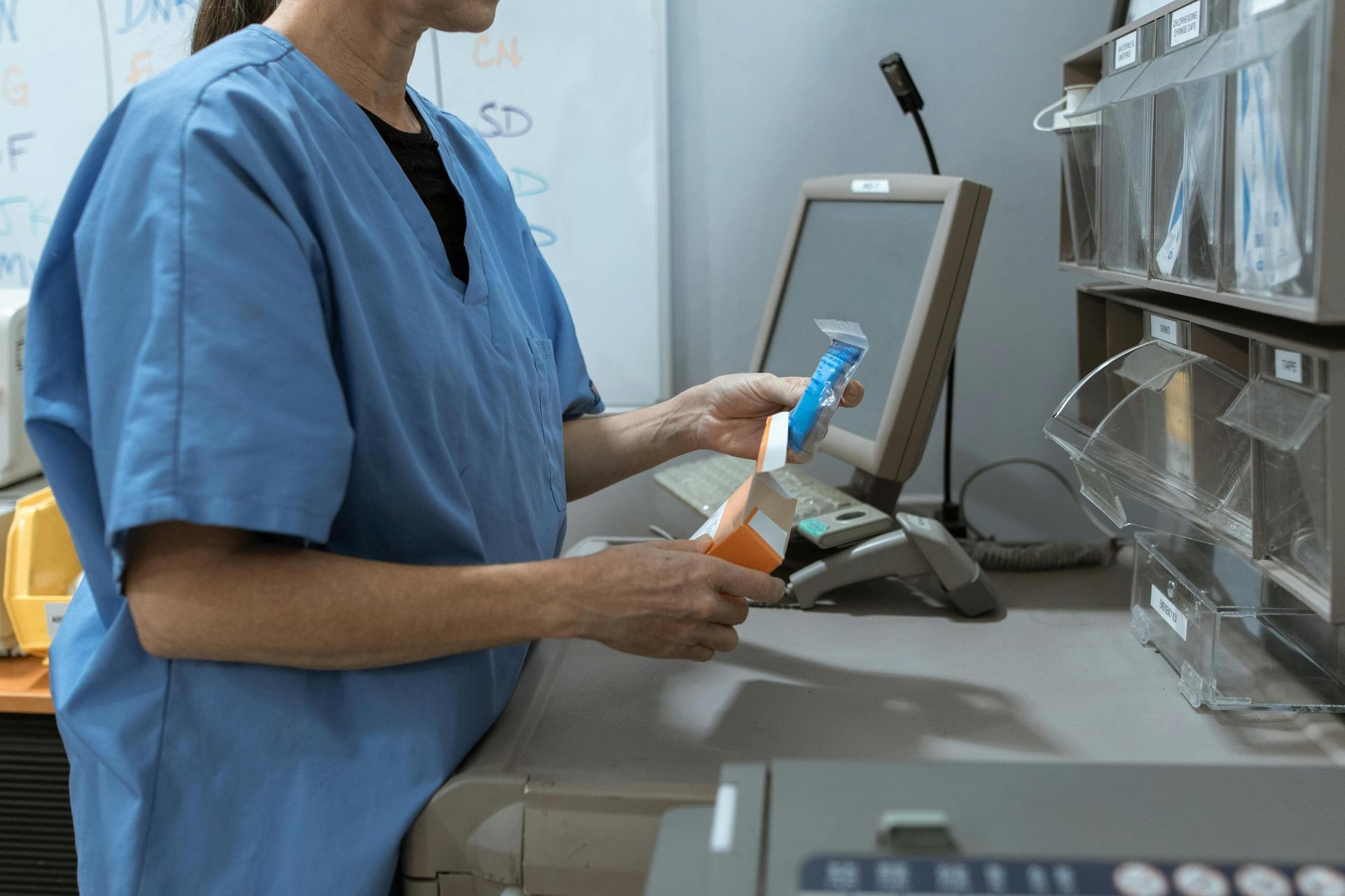 medical assistant image