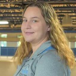 AmandaSchwichtenberg's Profile Photo