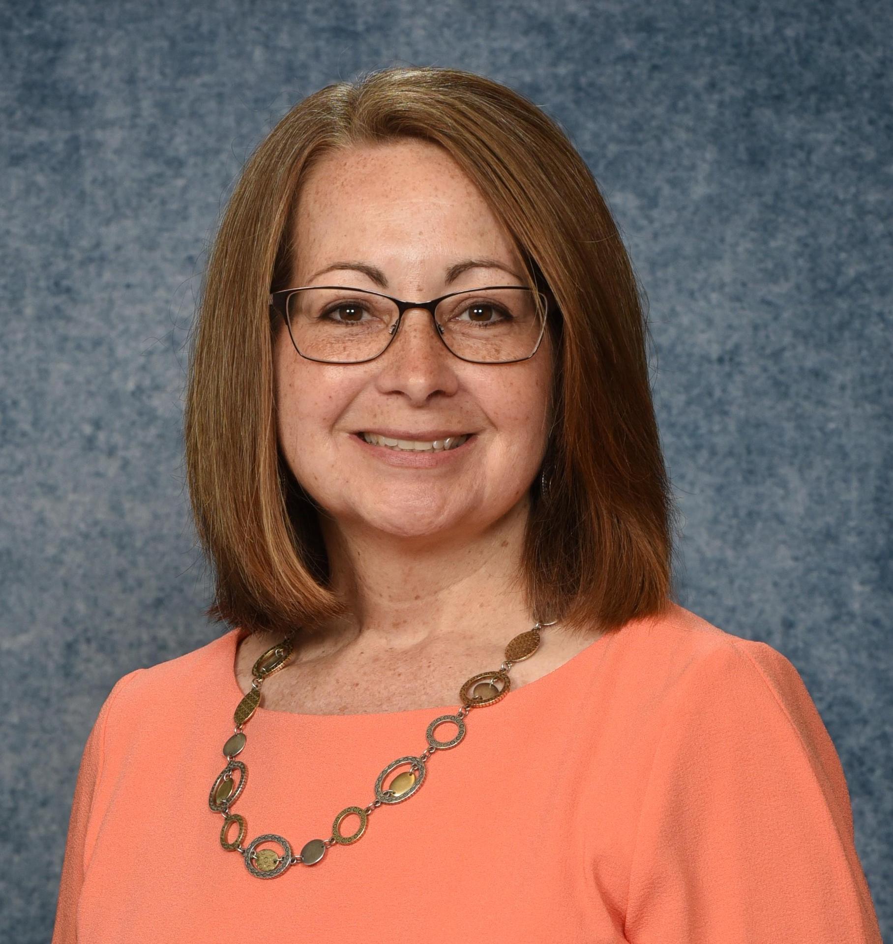 Dr. Jennifer Zills