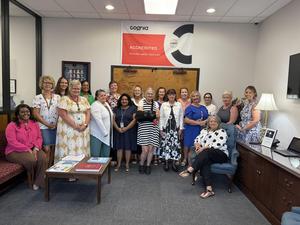 Bookkeepers and secretaries