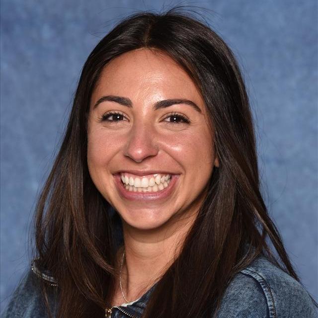SarahWarman ('14)'s Profile Photo