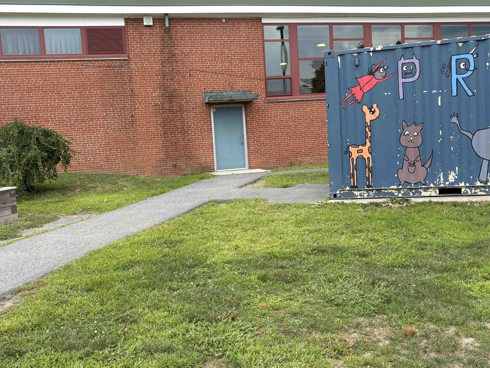 1st & 2nd dismissal - door 12