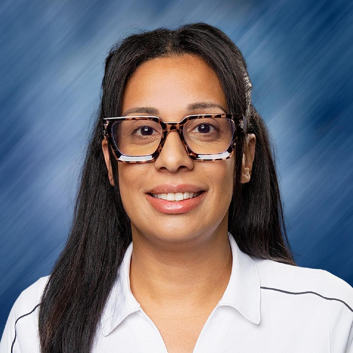 IrisReyes's Profile Photo