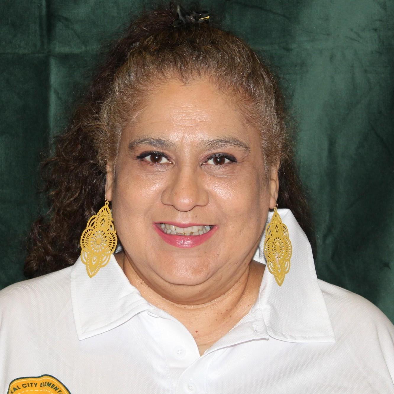 LorenaFlores's Profile Photo
