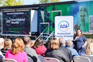 Rutherford County Schools reveals Tennessee’s first fleet of Mobile Learning Labs