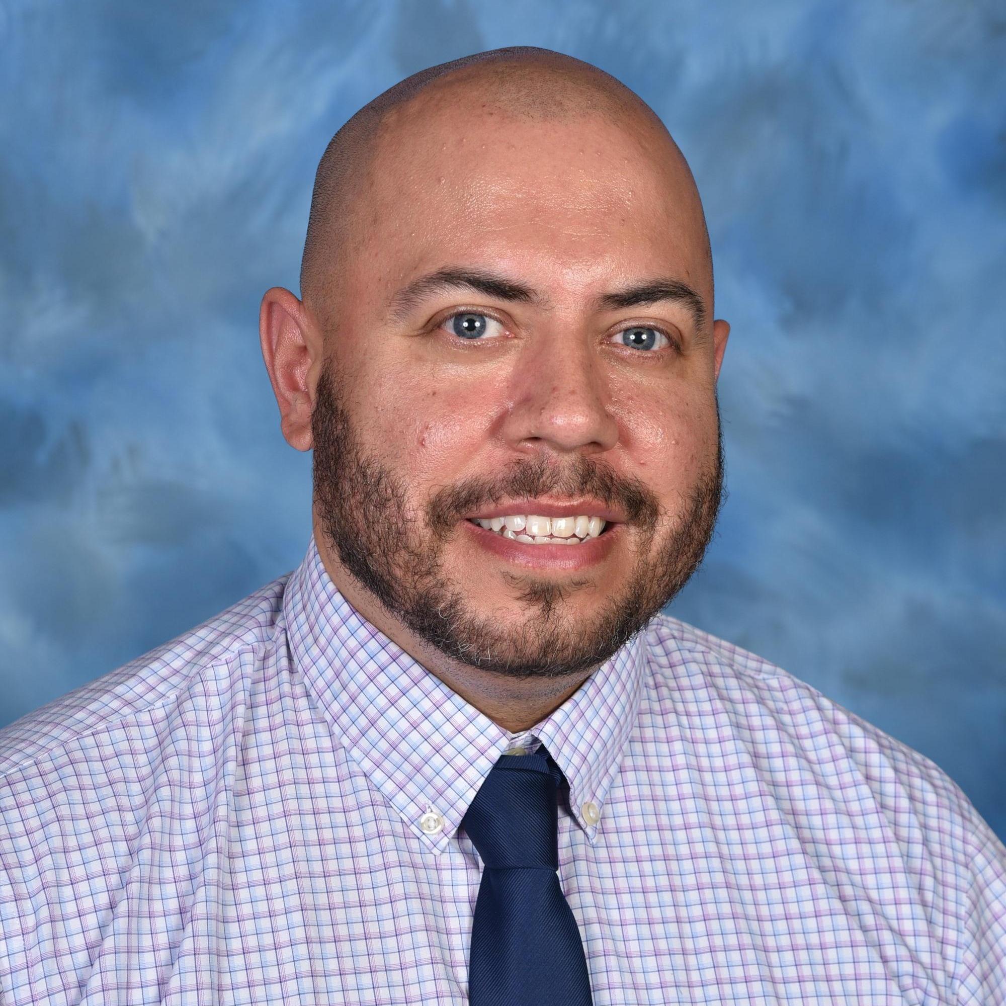 RafaelNabozny's Profile Photo