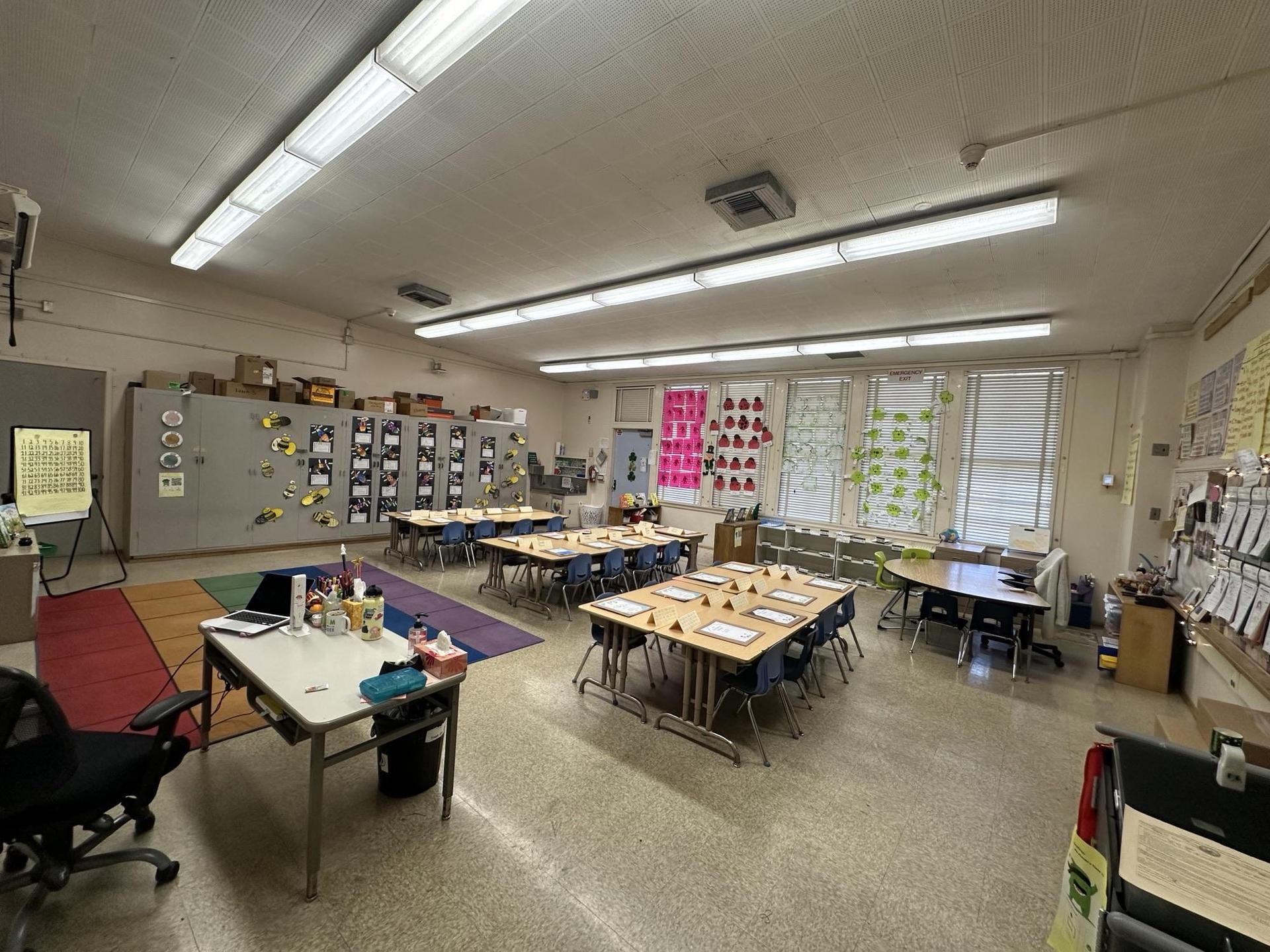 ROOM 5