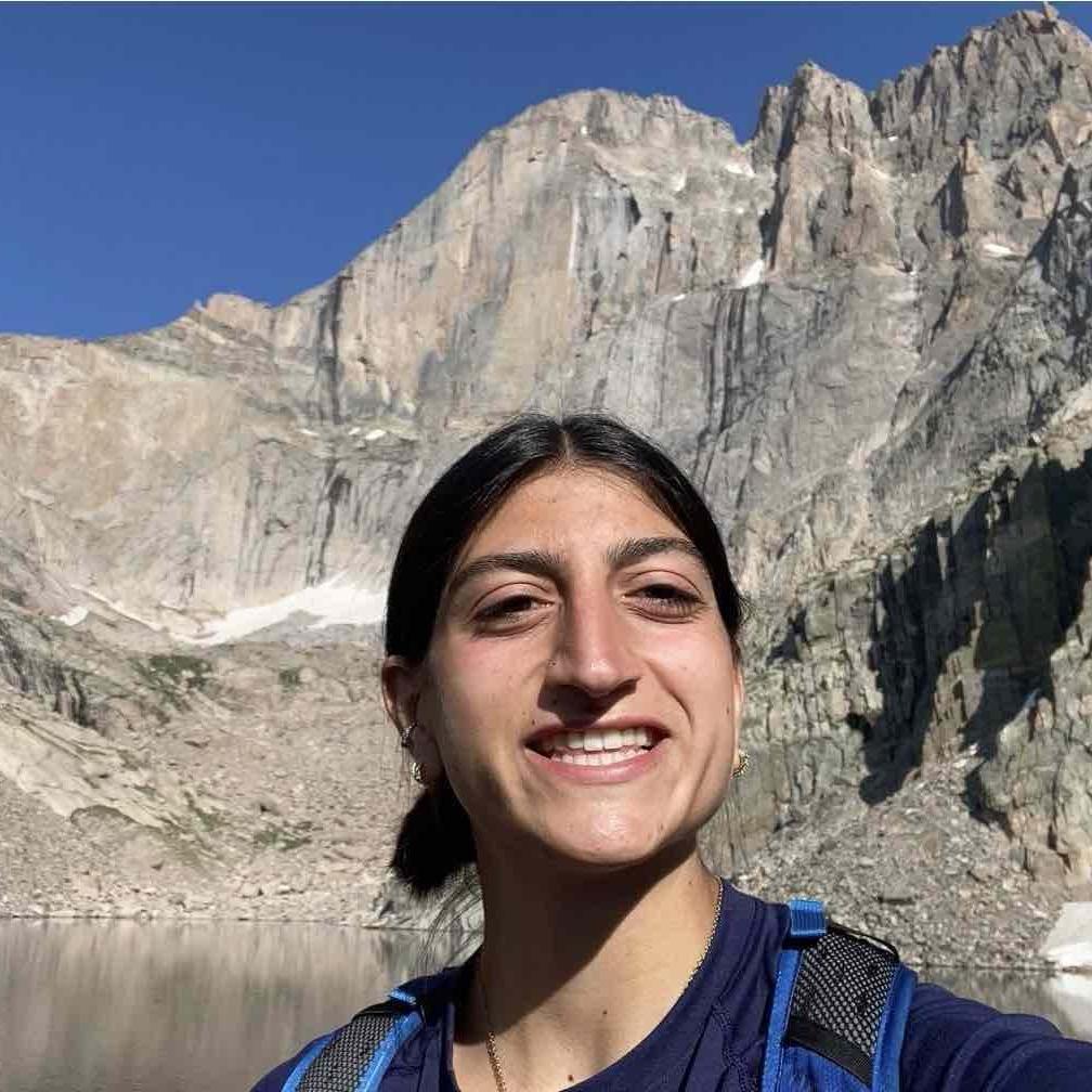 IsminiAndreou's Profile Photo