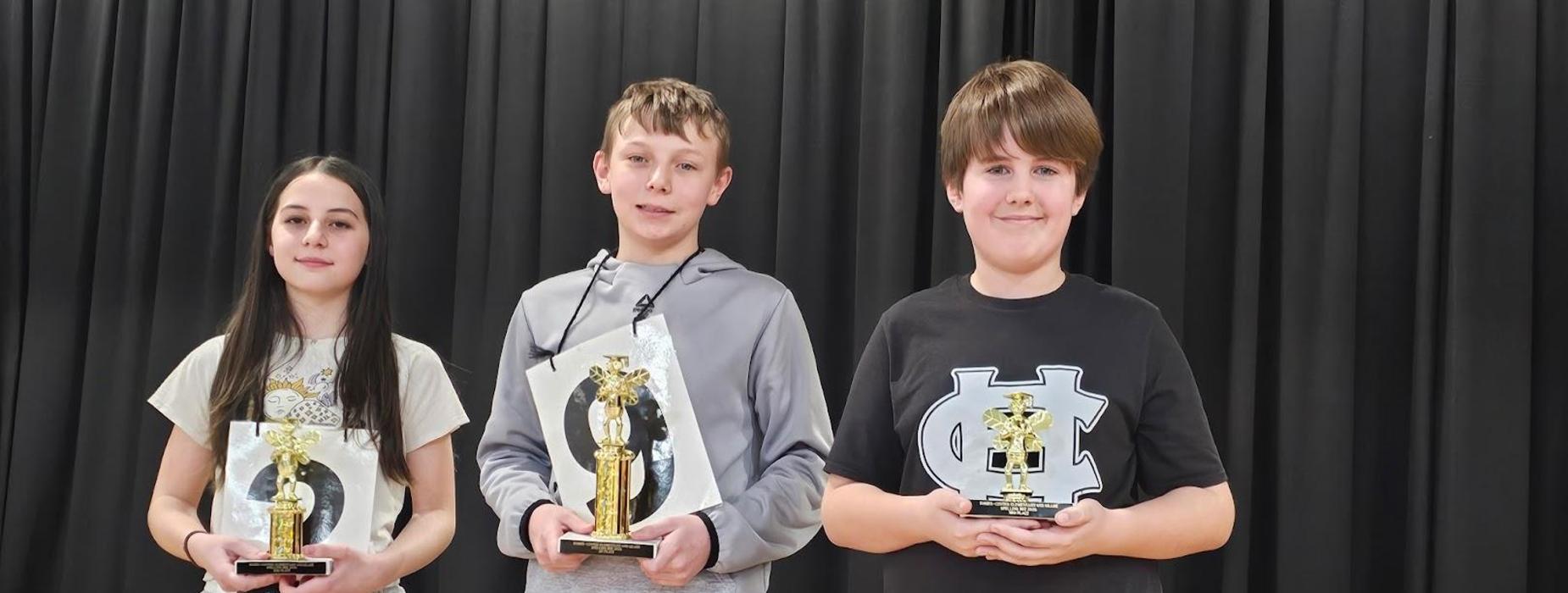 Congratulation to our Spelling Bee winners
First place- Evrik--Second Place- Evelyn---Third Place Zach