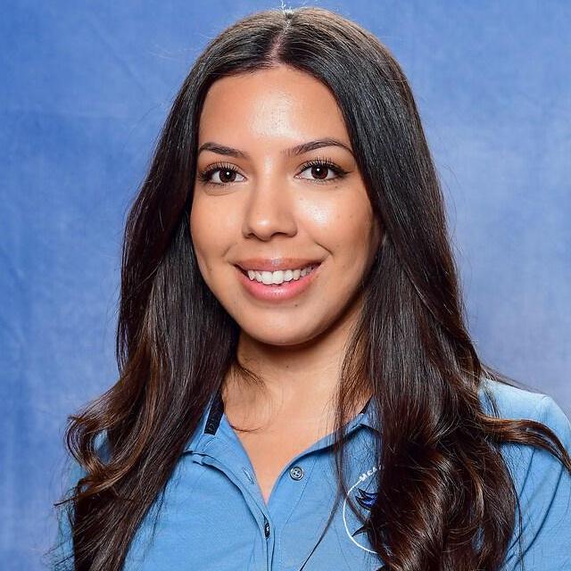 IsabellaPrado's Profile Photo