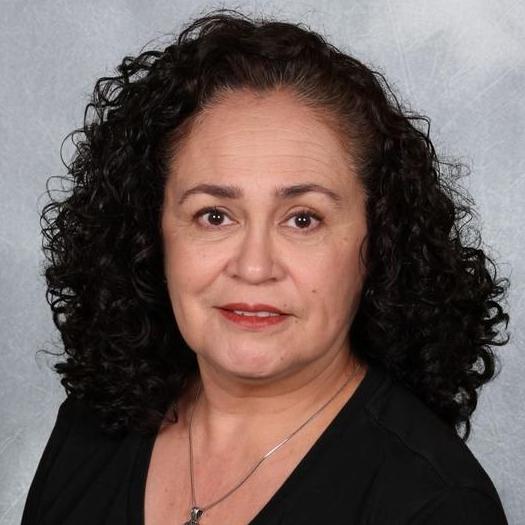LeticiaFlores's Profile Photo