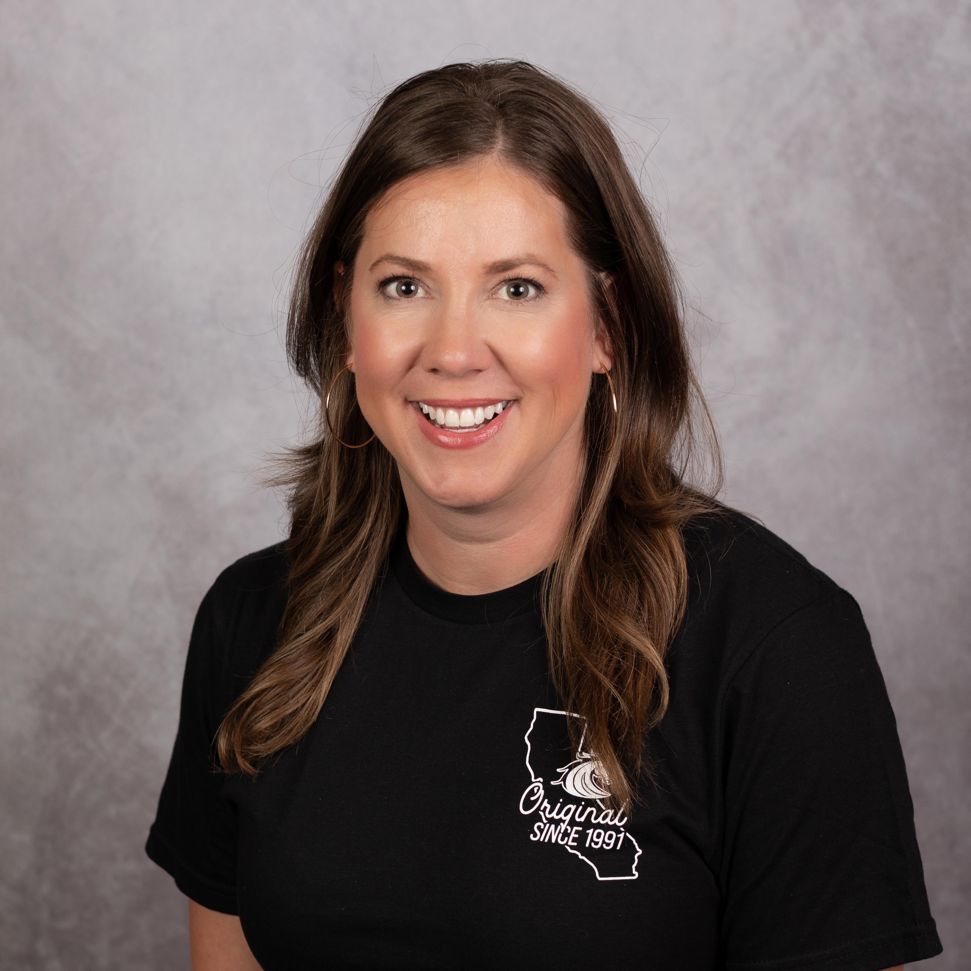 WhitneyPearsey's Profile Photo