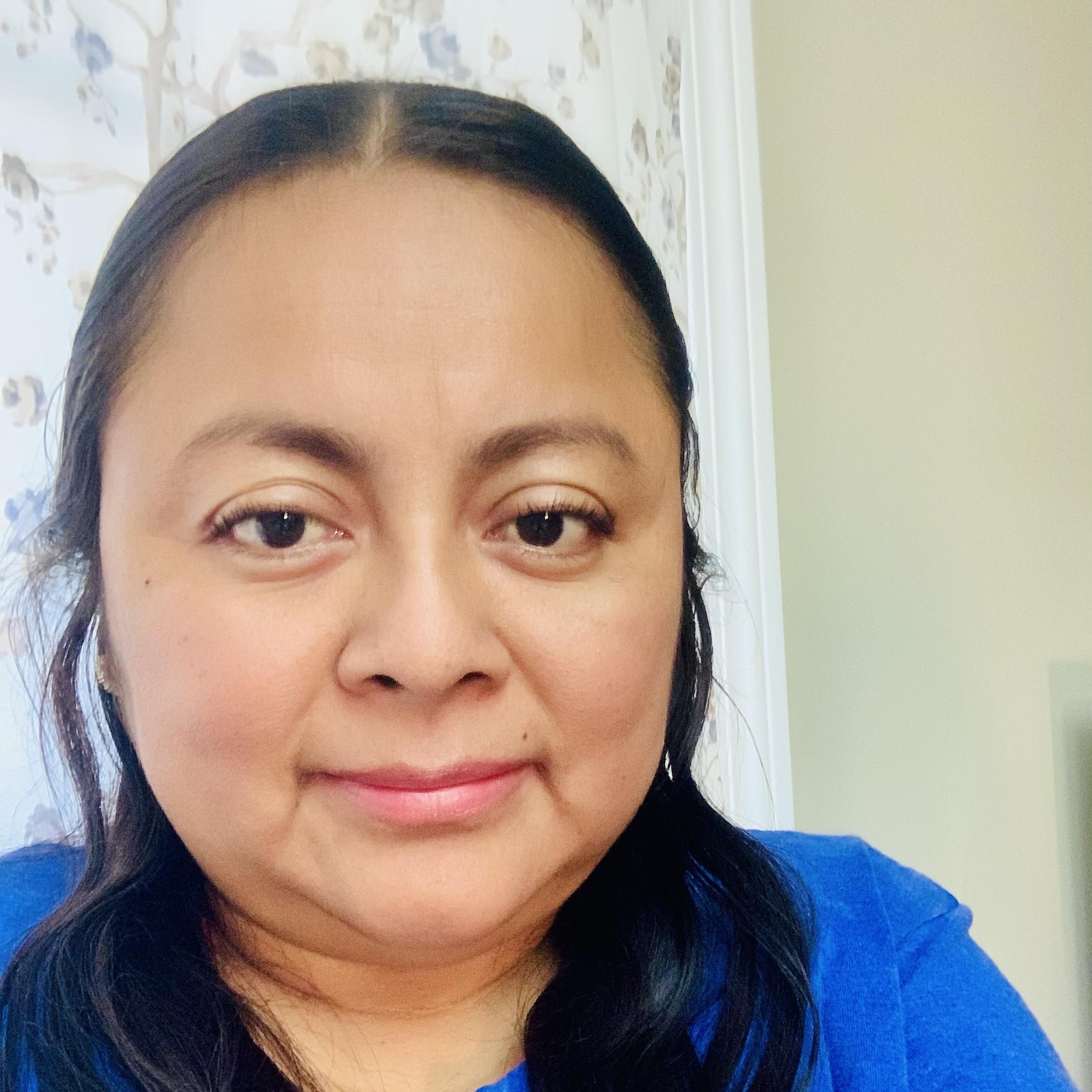 LuzLopez's Profile Photo