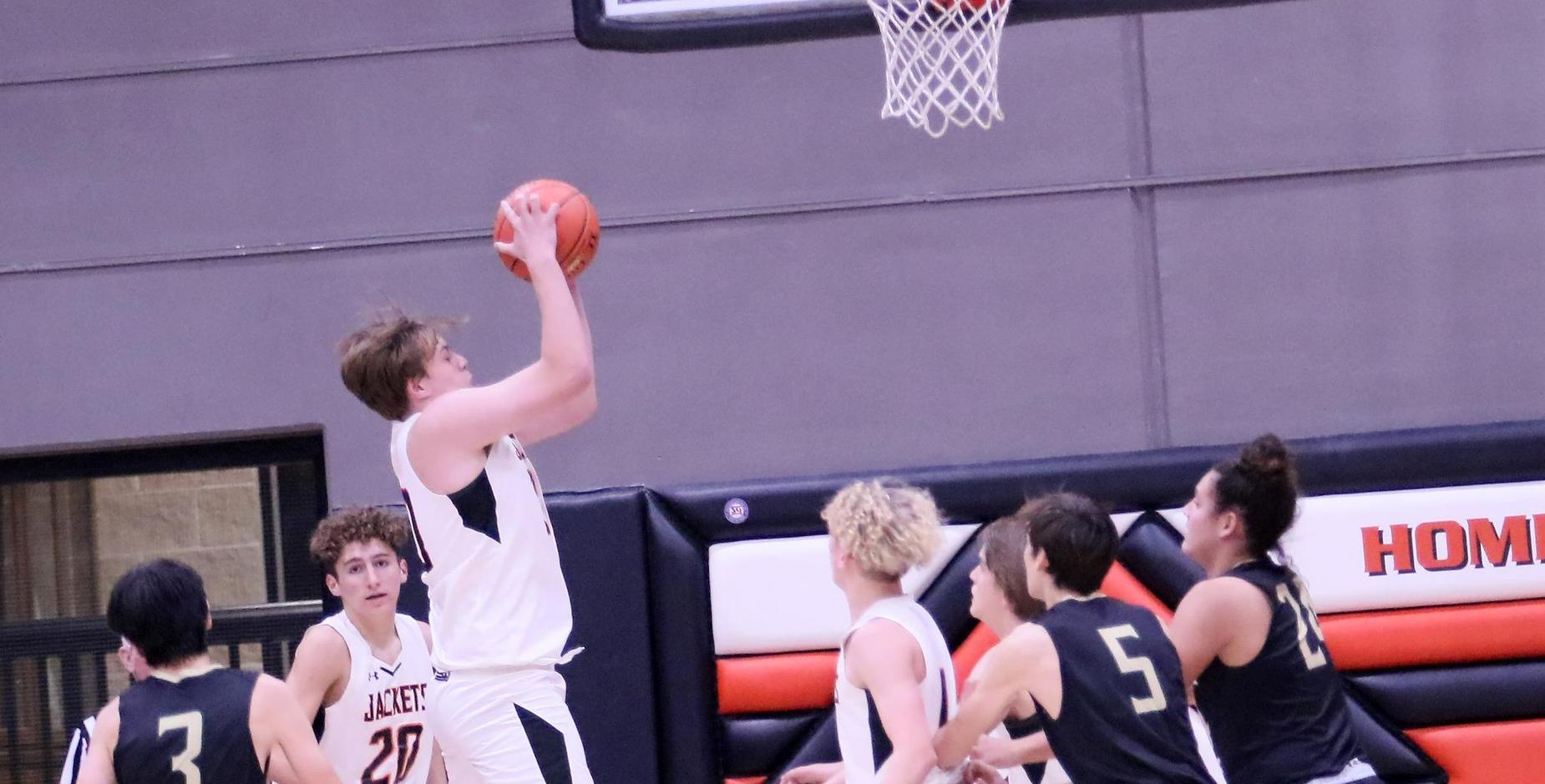 BASKETBALL