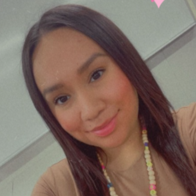 AlizeNavarro's Profile Photo