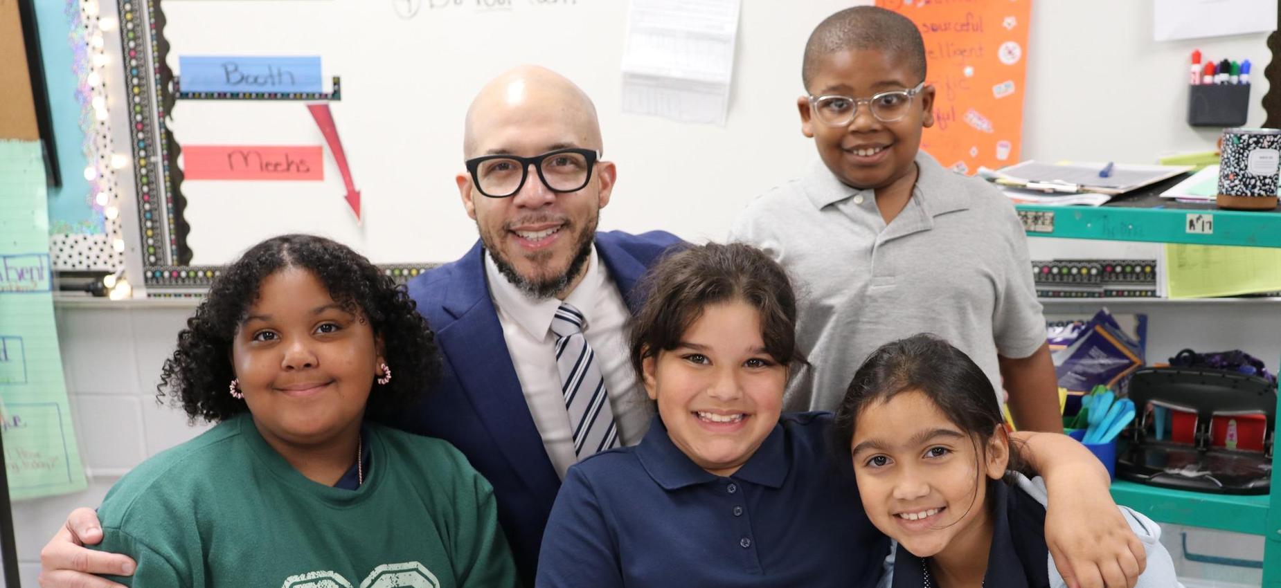 EUE students with Superintendent