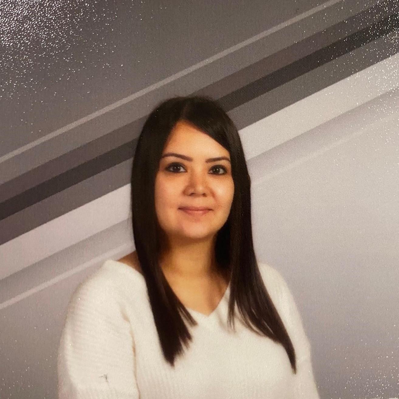 KarinaZapata's Profile Photo