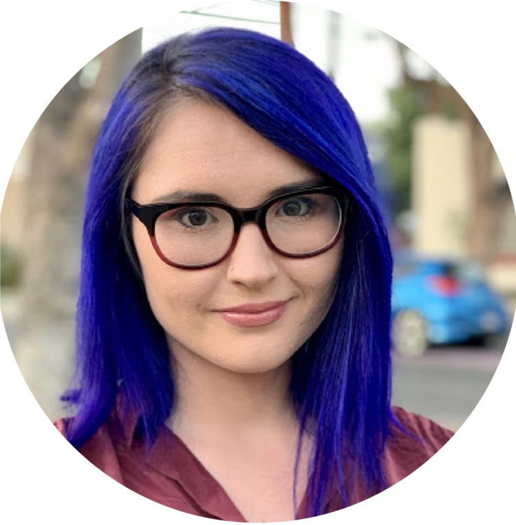 Ms. Lipp | French and Yearbook Teacher