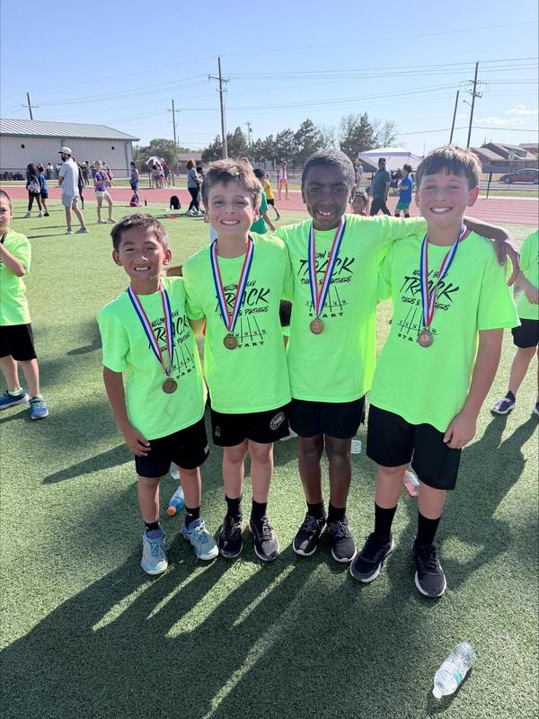 Willow Bend Boys 4x100 Relay with 3rd place medals
