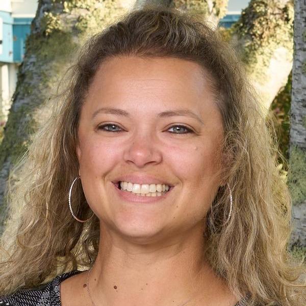 KirstenMarshall's Profile Photo