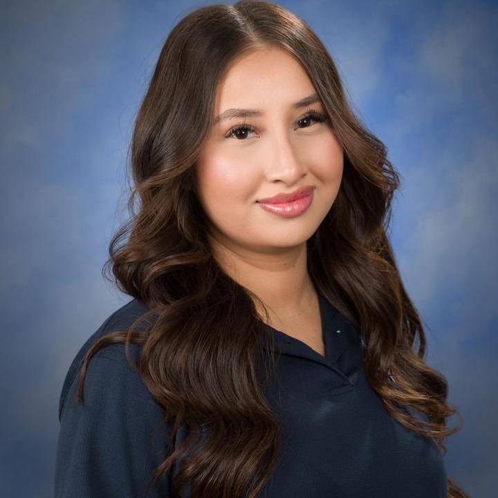 LauraMena's Profile Photo